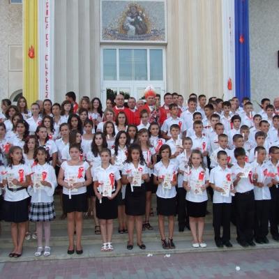 24 iulie: Huşi "Sf. Anton": Administrarea Mirului