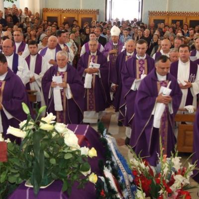 31 iulie: Sagna: Funeraliile părintelui Ioan Simon