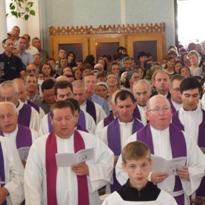 31 iulie: Sagna: Funeraliile părintelui Ioan Simon
