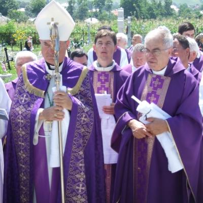 31 iulie: Sagna: Funeraliile părintelui Ioan Simon