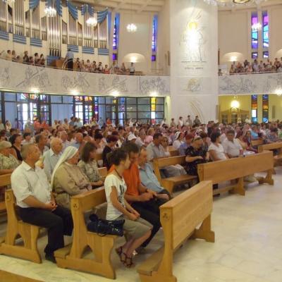 15 august: Iaşi: Hramul catedralei "Adormirea Maicii Domnului"