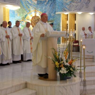 22 august: Iaşi: Hramul catedralei "Sfânta Fecioară Maria, Regină"