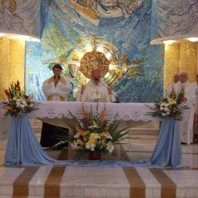 22 august: Iaşi: Hramul catedralei "Sfânta Fecioară Maria, Regină"