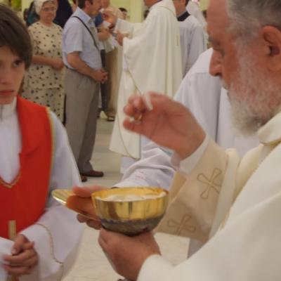 22 august: Iaşi: Hramul catedralei "Sfânta Fecioară Maria, Regină"