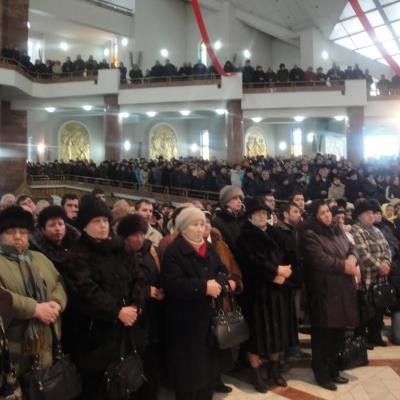 6 decembrie: Bacău: Peregrinatio Mariae. Ziua hramului