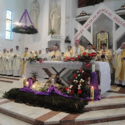 6 decembrie: Bacău: Peregrinatio Mariae. Ziua hramului