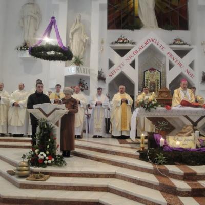6 decembrie: Bacău: Peregrinatio Mariae. Ziua hramului