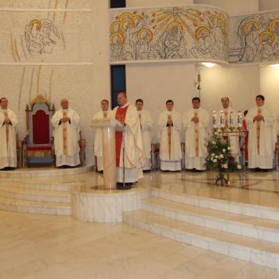 8 decembrie: Iaşi: PS Aurel Percă a celebrat o Liturghie de mulţumire