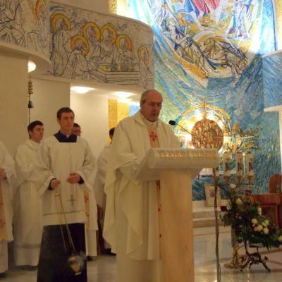 8 decembrie: Iaşi: PS Aurel Percă a celebrat o Liturghie de mulţumire