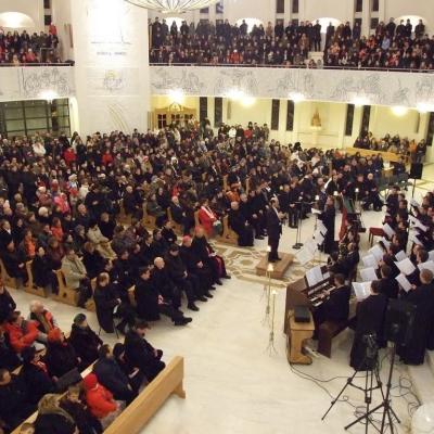 20 decembrie: Iaşi: Concerte de colinde ale corului ITRC