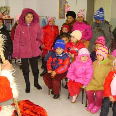 25 decembrie: Şcheia: Scrisoare de la Moş Crăciun