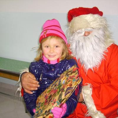 25 decembrie: Şcheia: Scrisoare de la Moş Crăciun