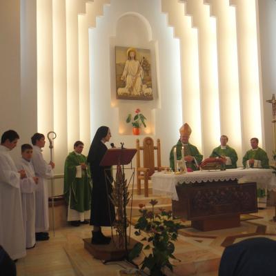 23 ianuarie: Iaşi: Liturghie de mulţumire pentru cei 15 ani ai prezenţei sorei Serena Ciserani în România
