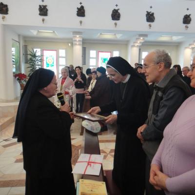 23 ianuarie: Iaşi: Liturghie de mulţumire pentru cei 15 ani ai prezenţei sorei Serena Ciserani în România