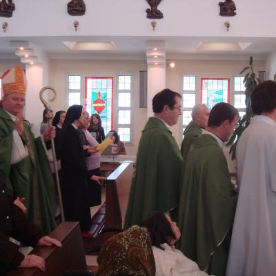 23 ianuarie: Iaşi: Liturghie de mulţumire pentru cei 15 ani ai prezenţei sorei Serena Ciserani în România