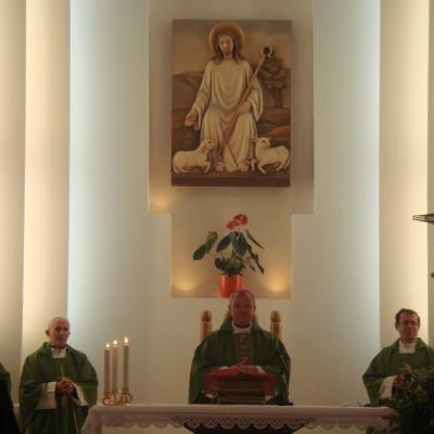 23 ianuarie: Iaşi: Liturghie de mulţumire pentru cei 15 ani ai prezenţei sorei Serena Ciserani în România