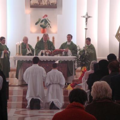 23 ianuarie: Iaşi: Liturghie de mulţumire pentru cei 15 ani ai prezenţei sorei Serena Ciserani în România