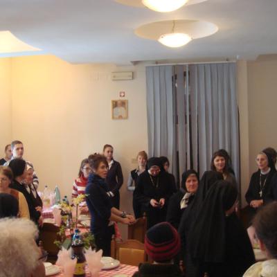 23 ianuarie: Iaşi: Liturghie de mulţumire pentru cei 15 ani ai prezenţei sorei Serena Ciserani în România
