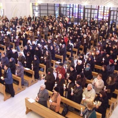 2 februarie: Iaşi: Ziua Persoanelor Consacrate