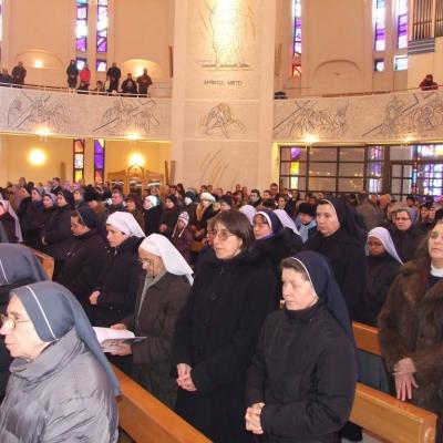 2 februarie: Iaşi: Ziua Persoanelor Consacrate