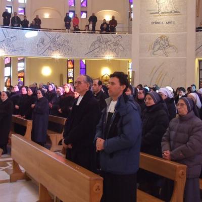 2 februarie: Iaşi: Ziua Persoanelor Consacrate
