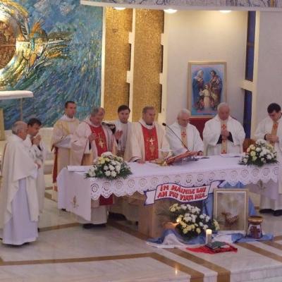 2 februarie: Iaşi: Ziua Persoanelor Consacrate