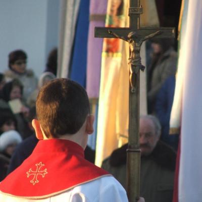 3 februarie: Siret: Vizita icoanei preasfintei Fecioare Maria de la Cacica. Ziua I