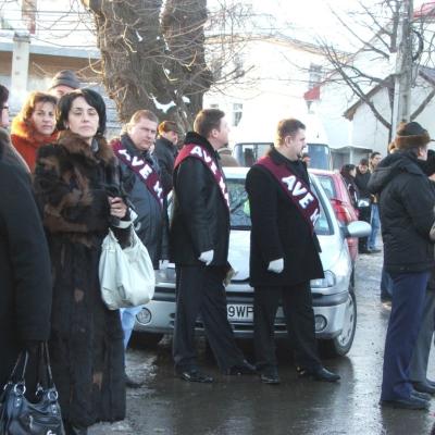 3 februarie: Siret: Vizita icoanei preasfintei Fecioare Maria de la Cacica. Ziua I