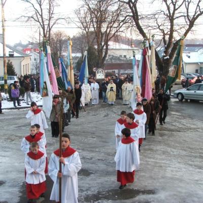 3 februarie: Siret: Vizita icoanei preasfintei Fecioare Maria de la Cacica. Ziua I