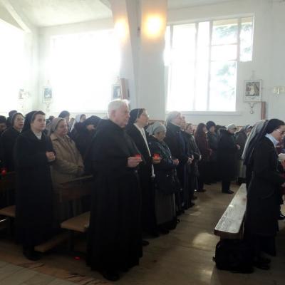 6 februarie: Lespezi: Ziua persoanelor consacrate zona Bacau