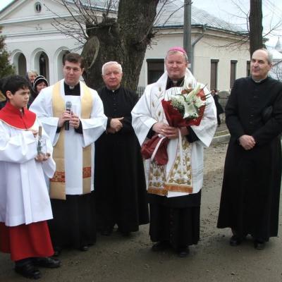 6 februarie: Siret: Întâlnirea persoanelor consacrate din zona Suceava şi ultima zi de prezenţă a icoanei de la Cacica