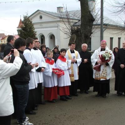 6 februarie: Siret: Întâlnirea persoanelor consacrate din zona Suceava şi ultima zi de prezenţă a icoanei de la Cacica