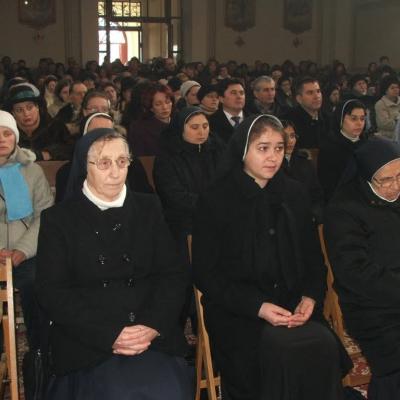 6 februarie: Siret: Întâlnirea persoanelor consacrate din zona Suceava şi ultima zi de prezenţă a icoanei de la Cacica