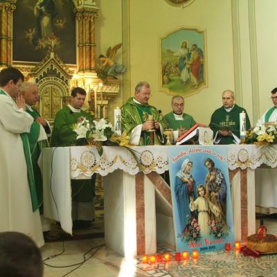 6 februarie: Siret: Întâlnirea persoanelor consacrate din zona Suceava şi ultima zi de prezenţă a icoanei de la Cacica