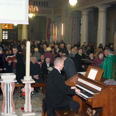 6 februarie: Suceava: Sfinţirea noii orgi (foto: Eduard Lucaci)
