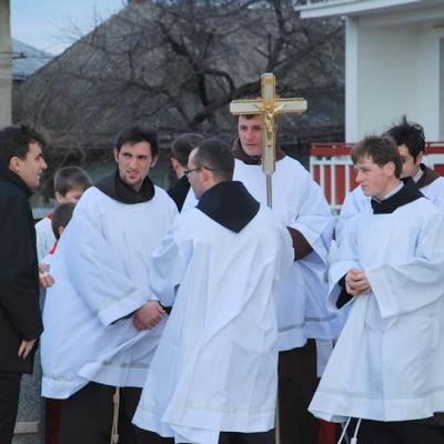 6 februarie: Adjudeni: Întâlnirea persoanelor consacrate pe zona Roman