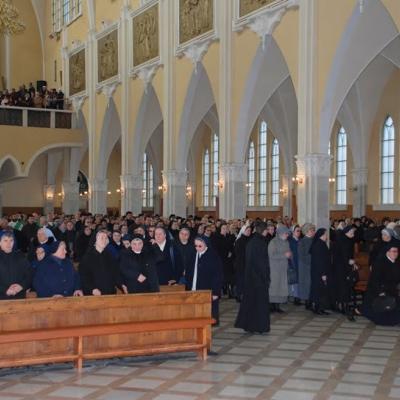 6 februarie: Adjudeni: Întâlnirea persoanelor consacrate pe zona Roman