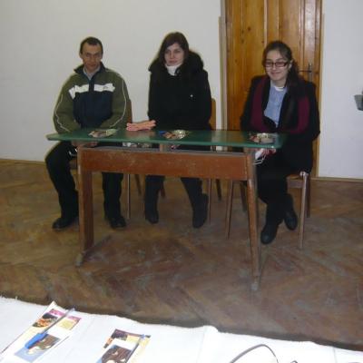 19 februarie: Iaşi: Etapa judeţeană a concursului "Lumină din lumină"