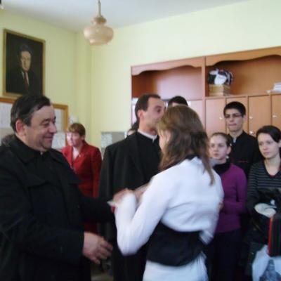 19 februarie: Bacău: Concurs de eseuri şi creaţie literar-religioasă