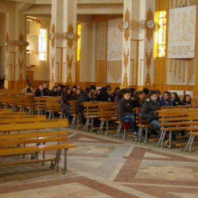 25-27 februarie: Bacău: Festivalul Naţional "Ziua Gândului"