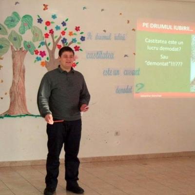 26 februarie: Bacău: Zi de formare despre castitate