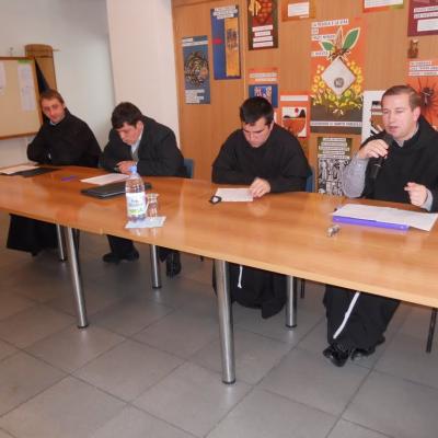 1 martie: Roman: Masa rotundă "Aspecte filosofico-teologice în gândirea franciscană"