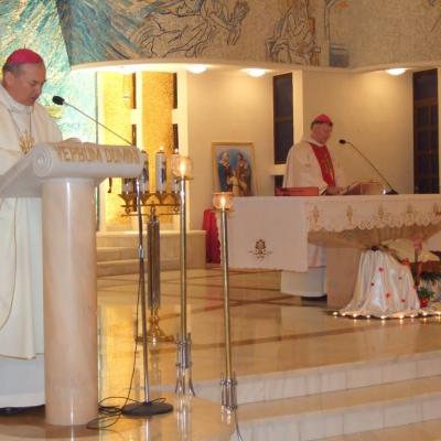 4 martie: Iaşi: Liturghie prezidată de Mons. Roland Minnerath