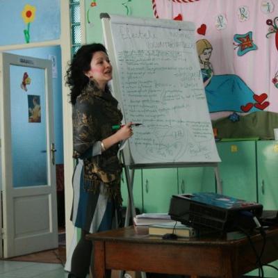 5 martie: Caritas: Cursuri de formare voluntari. Săbăoani