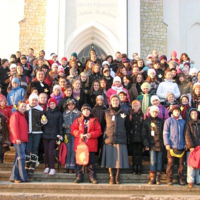 12 martie: Faraoani şi Cleja: Festivalul preadolescenţilor
