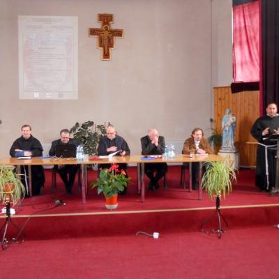 16 martie: Roman (ITRCF): Simpozion naţional "Concept şi simbol în gândirea filosofico-teologică franciscană"