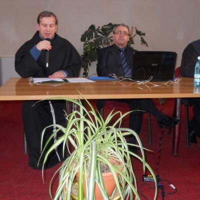 16 martie: Roman (ITRCF): Simpozion naţional "Concept şi simbol în gândirea filosofico-teologică franciscană"