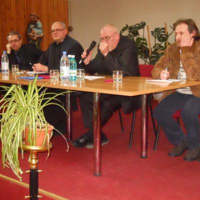 16 martie: Roman (ITRCF): Simpozion naţional "Concept şi simbol în gândirea filosofico-teologică franciscană"