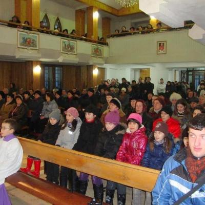 17-20 martie: Paşcani: Misiuni populare