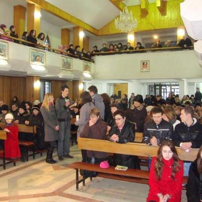 17-20 martie: Paşcani: Misiuni populare